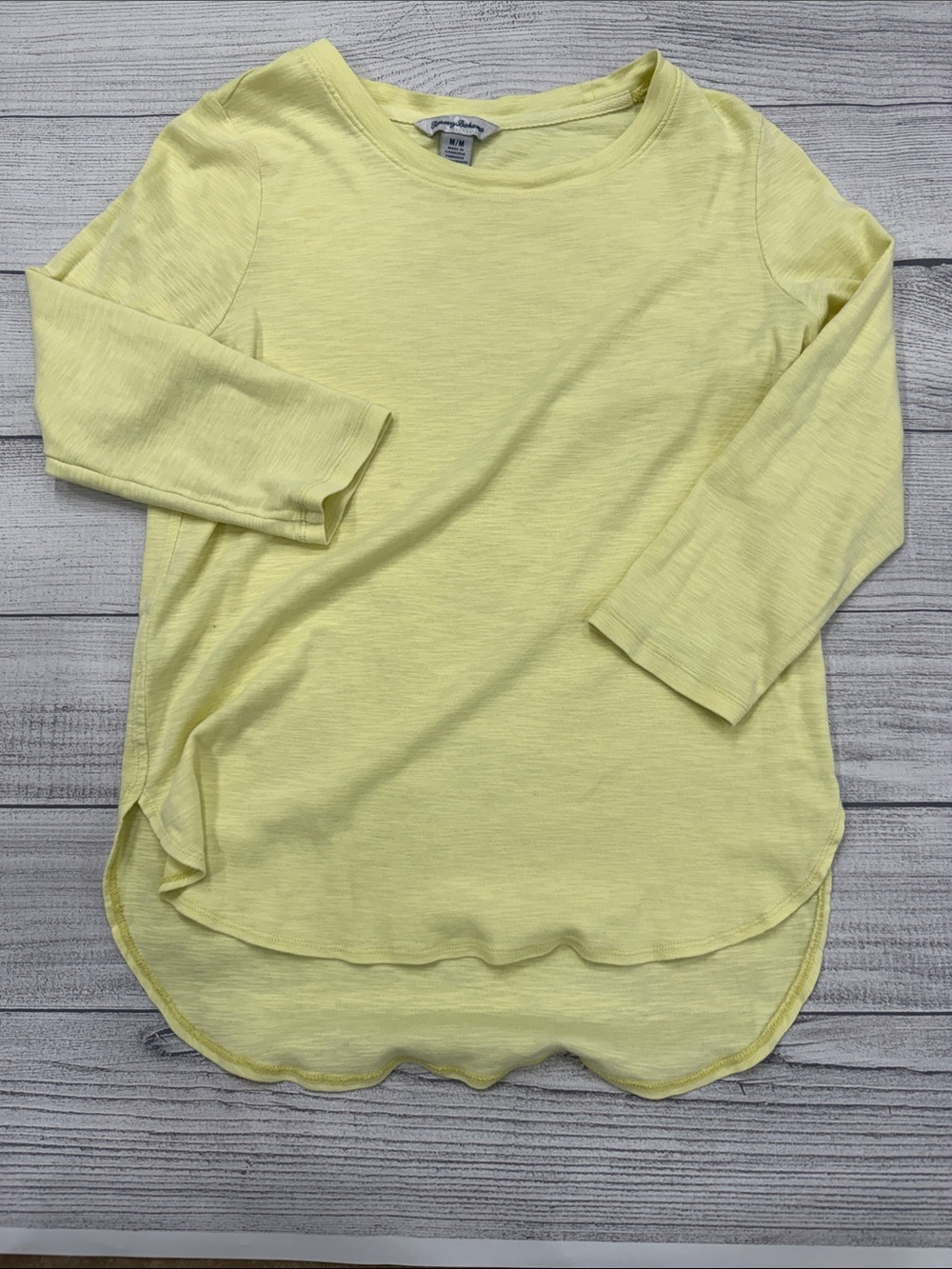 Tommy Bahama Womens Medium Yellow 3/4 Sleeve Tunic Tee Shirt Top
